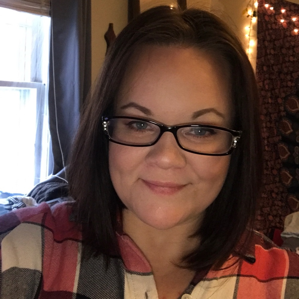 Meet your Posher, Melissa